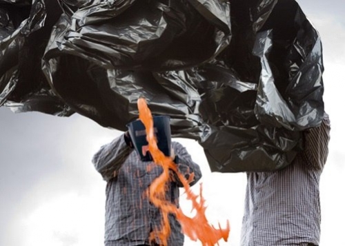 Немецкий фотограф загадывает загадки в своих фотографиях.